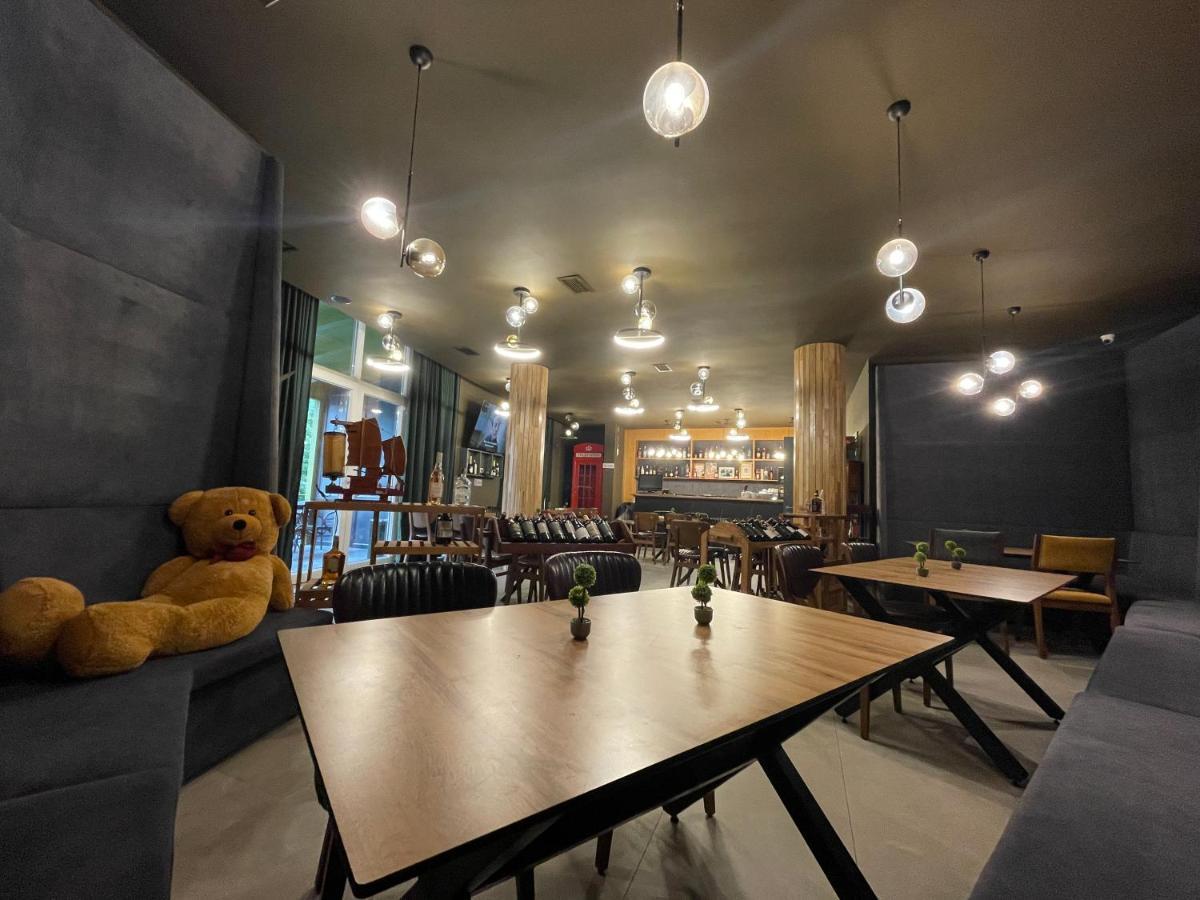 Grand Jnk Boutique Hotel Kukes ภายนอก รูปภาพ