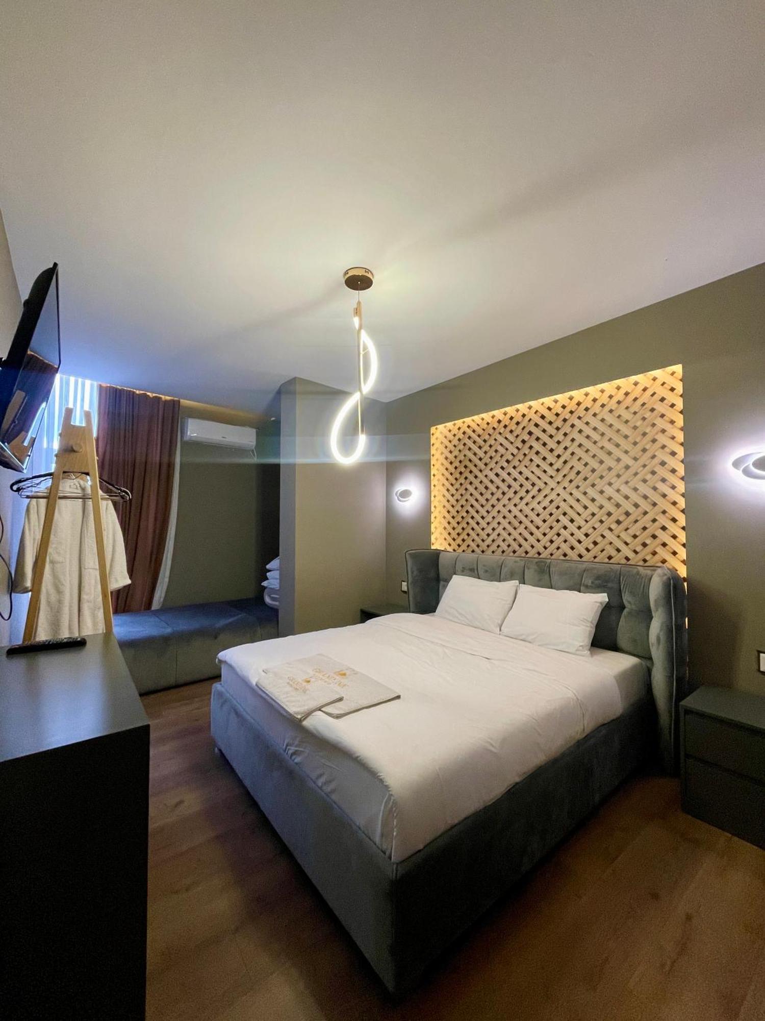 Grand Jnk Boutique Hotel Kukes ภายนอก รูปภาพ