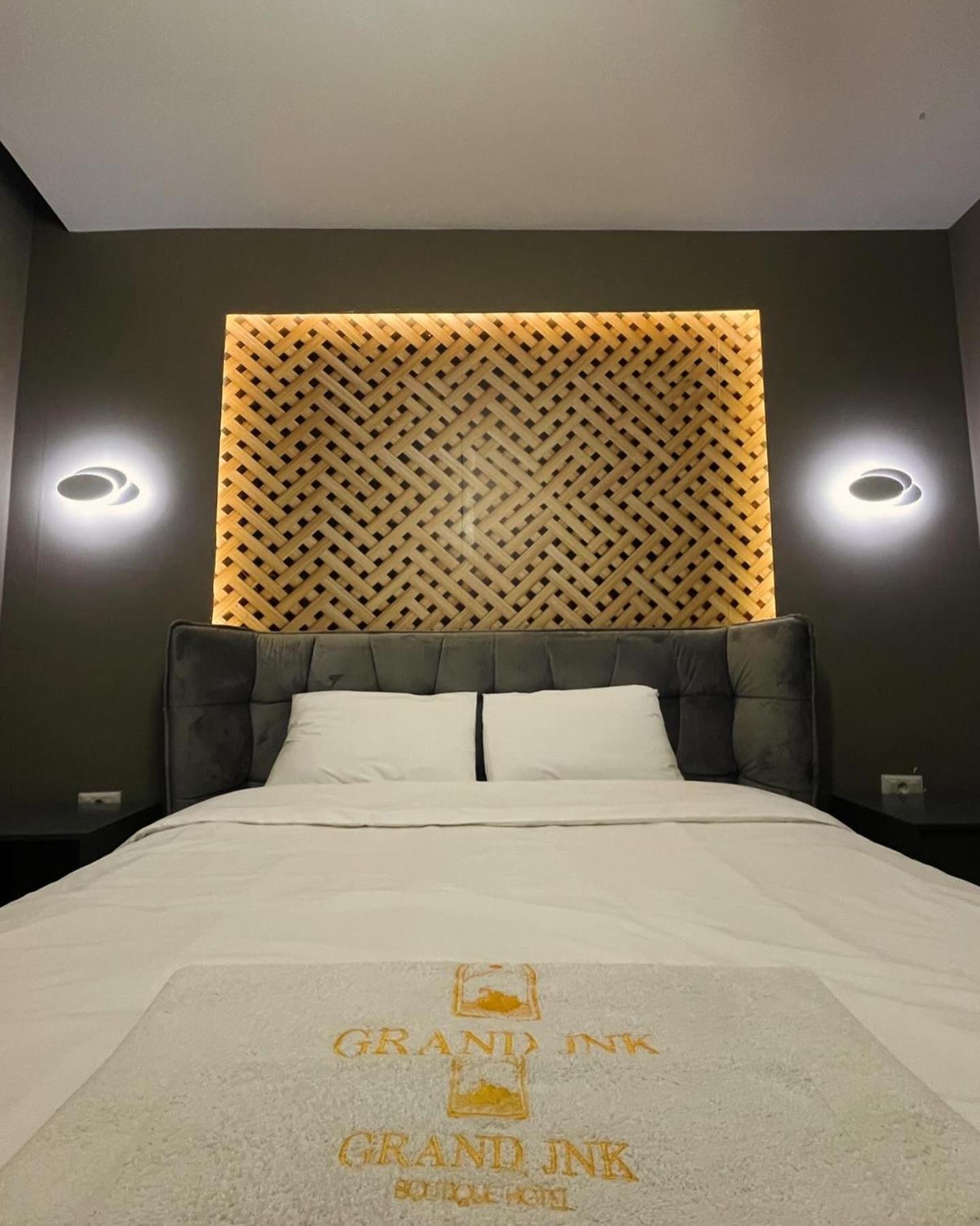Grand Jnk Boutique Hotel Kukes ภายนอก รูปภาพ